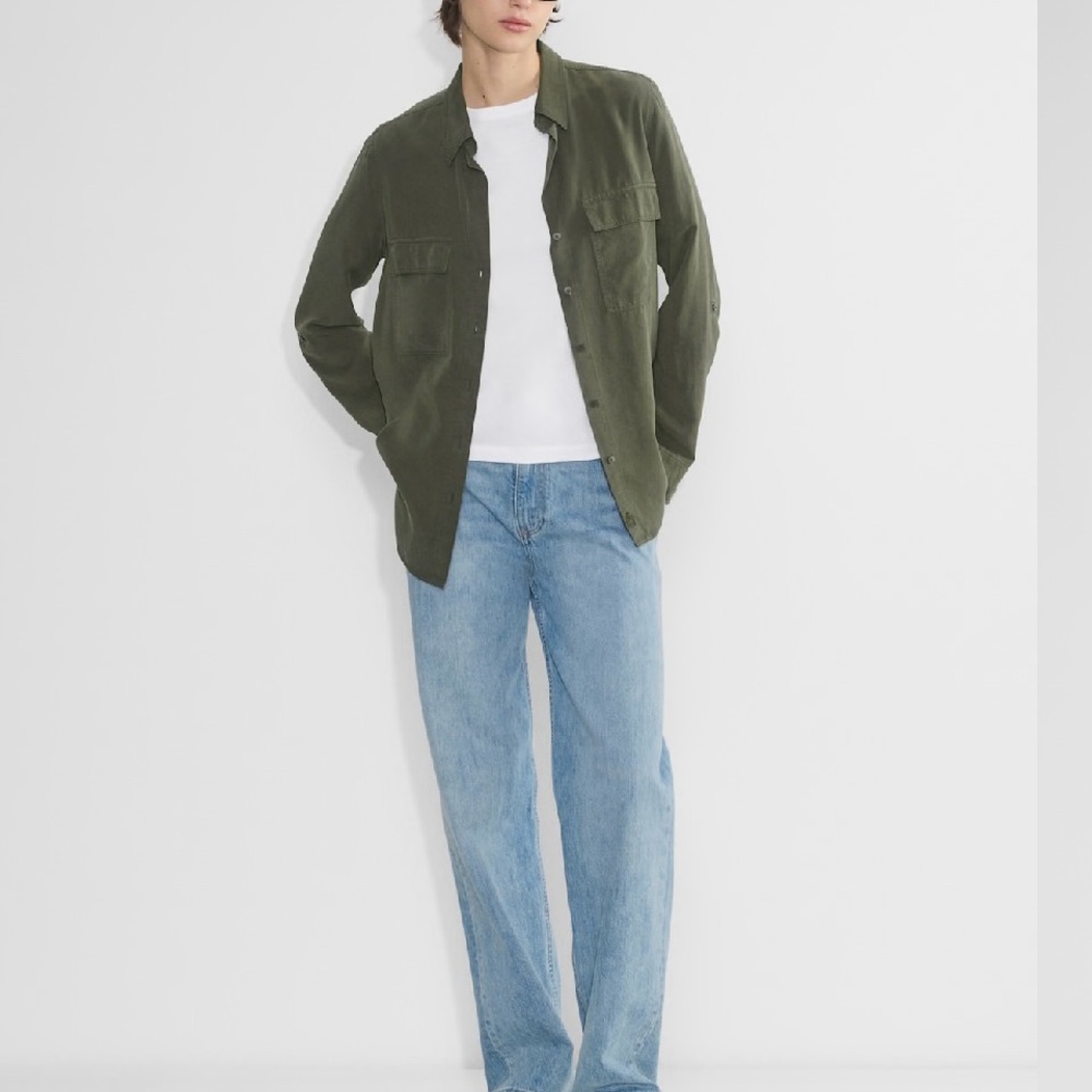 Aritzia Green Long Sleeve Button Down Shirt